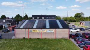 Installation photovoltaïque sur la carrosserie WILLE dans le zoning de Grâce-Hollogne